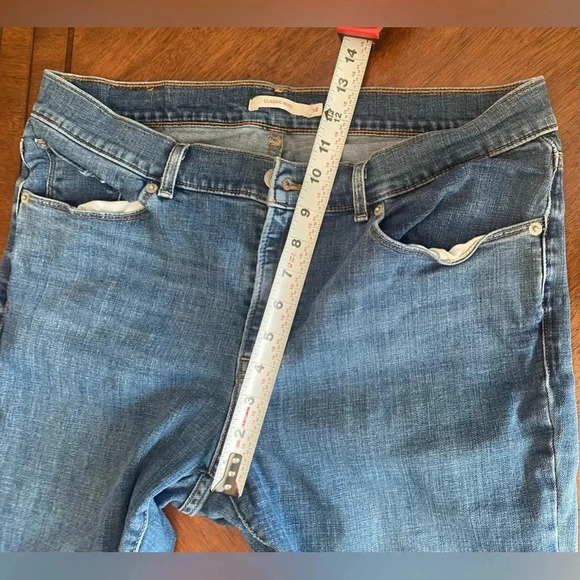 Levi’s Women’s Classic‎ Bootcut Stretch Medium Wash Mid Rise Jeans Size 14M EUC - Picture 8 of 11